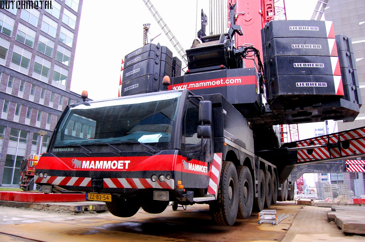 Мир автокранов. Liebherr LTM 11200-9.1 Mammoet. Либхер мамонт кран. Самый большой кран Liebherr. Liebherr LTM 12000.