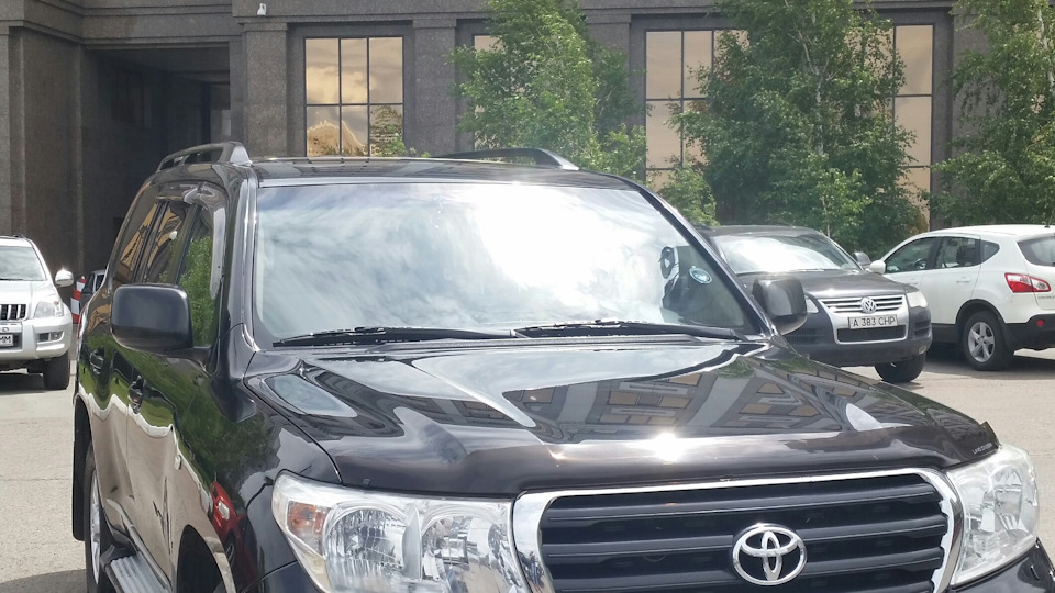 Toyota Land Cruiser 200 4.0 бензиновый 2008 | Черный крузак на DRIVE2