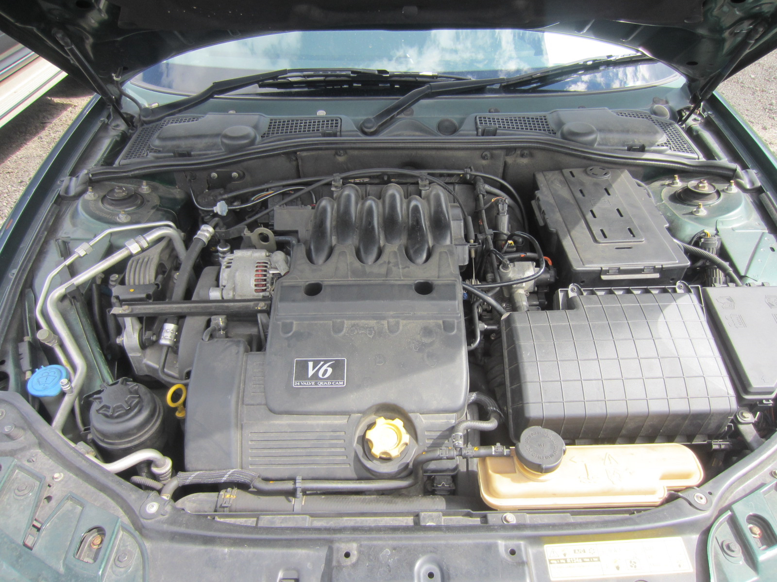 Ремонт двигателя ровер. Rover 75 мотор. Rover 75 25k4f. Двигатель Ровер 75 2.5. Rover 75 ДВС.