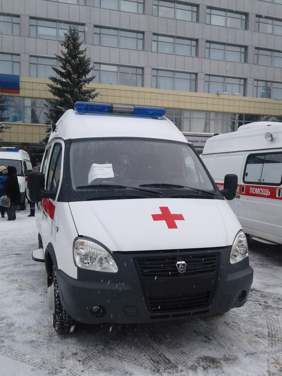 Новые машины Скорой Помощи в Нижнем Новгороде. — Lada 2114, 1,5 л, 2005  года | другое | DRIVE2