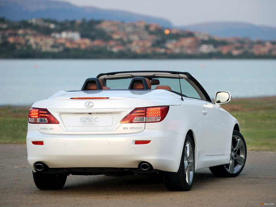 Lexus is 250 2008 Cabriolet