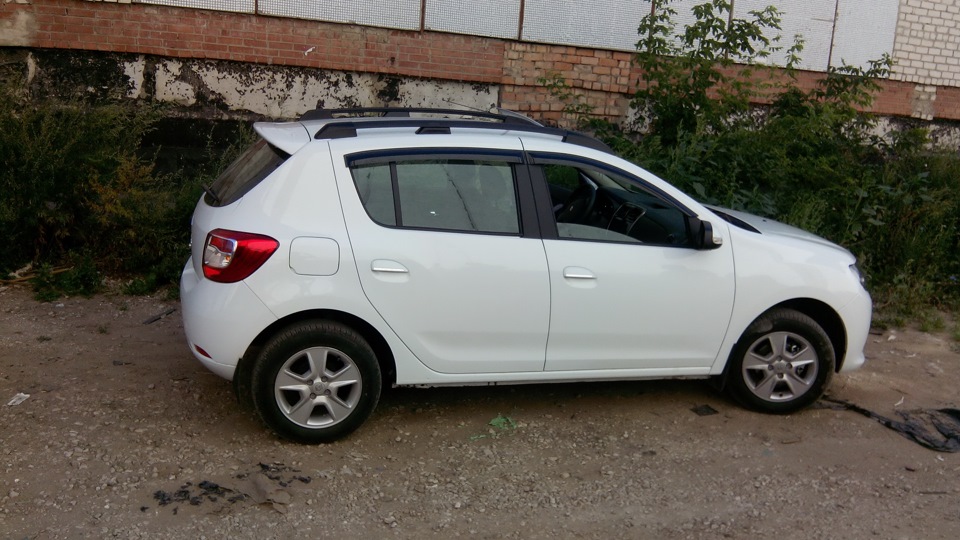 Renault sandero stepway 2. спойлер рено сандеро степвей 2. спойлер сандеро. спойлер сандеро. спойлер сандеро.