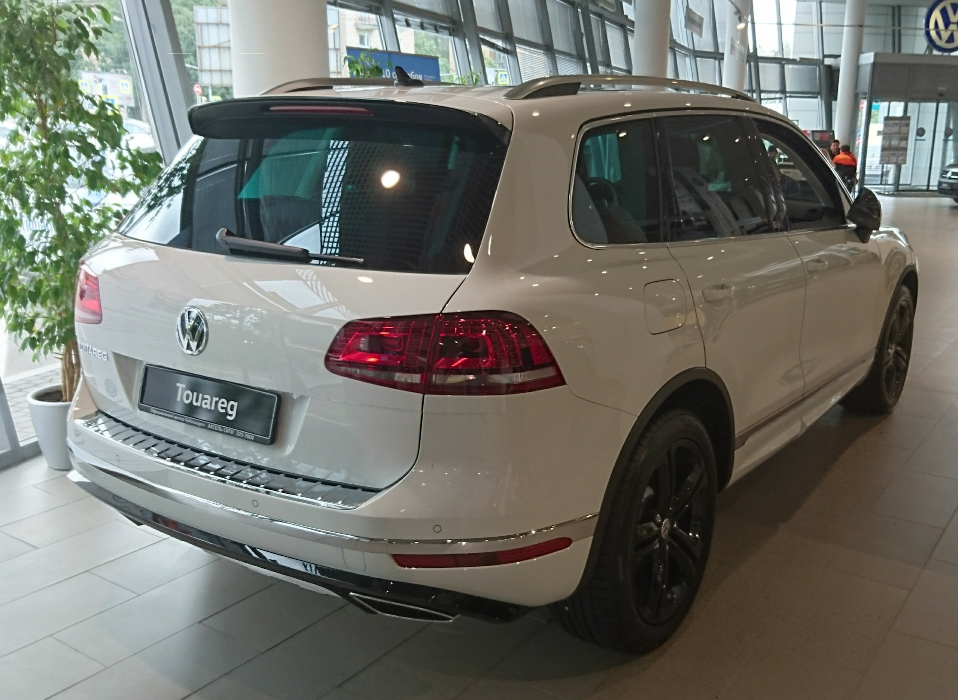 Volkswagen Touareg r line 2017