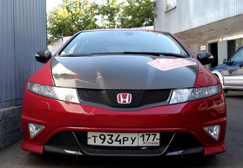 Так стала -Установка номера by Focus-nik — Honda Civic Hatchback (8G)