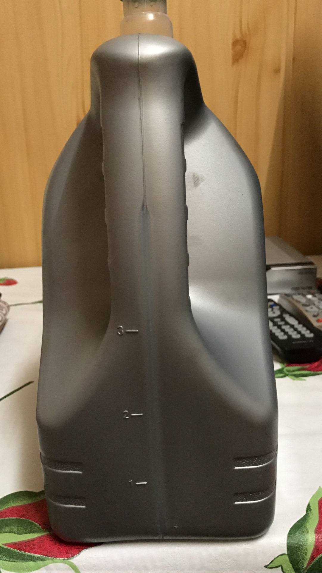 масло тотал 5 w30 в мазда. контрафакт масло моторное. определить подделку масла. эльф масло отличить подделку моторное 5w50. Motul 300 как определить подделку.