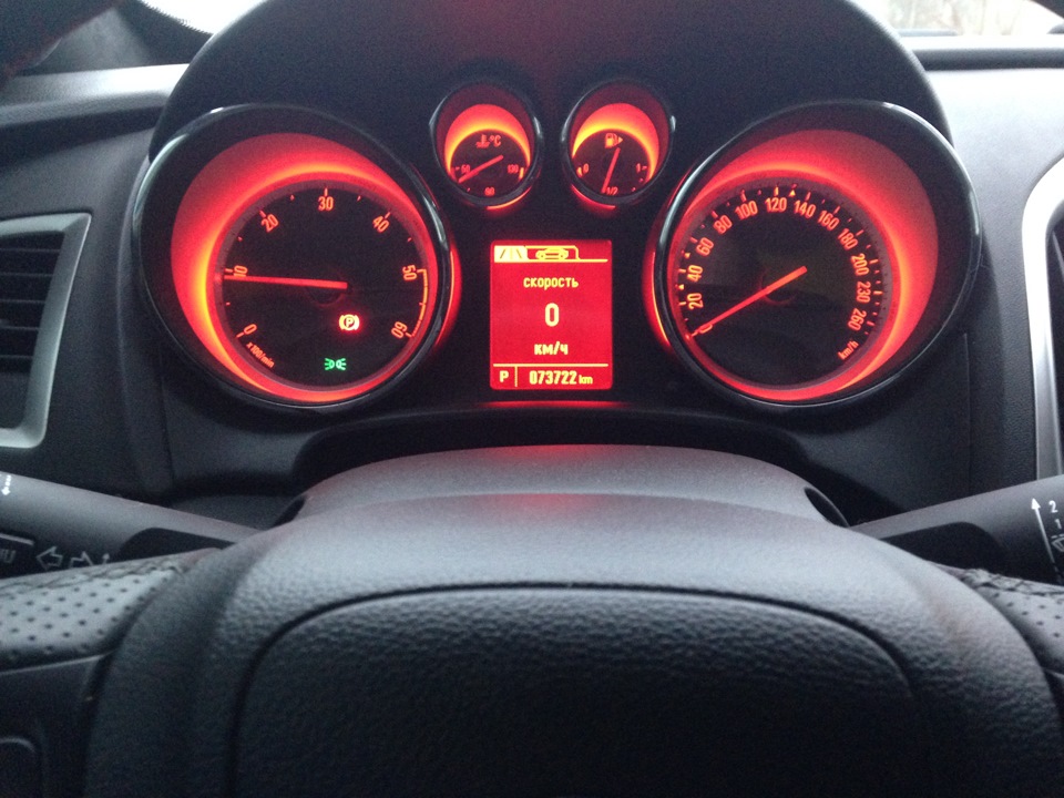 4. Astra gtc разгон. Opel astra j 1. Спидометр opel astra j. Astra gtc разгон.