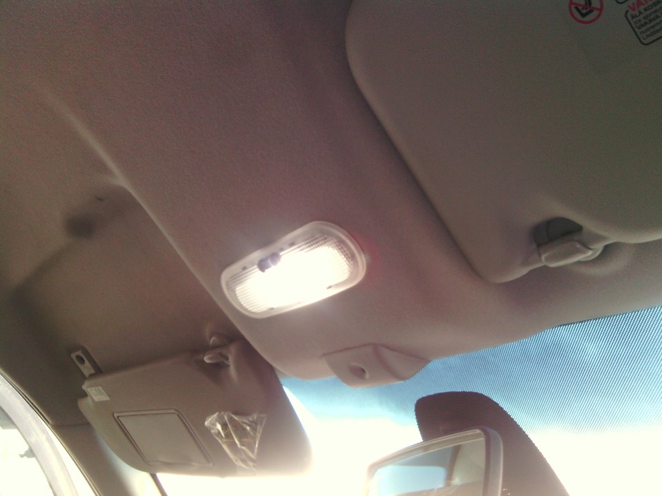 5000К в ближний ну и светодиодов подсыпим)) — Nissan Qashqai (1G), 1,6 ...