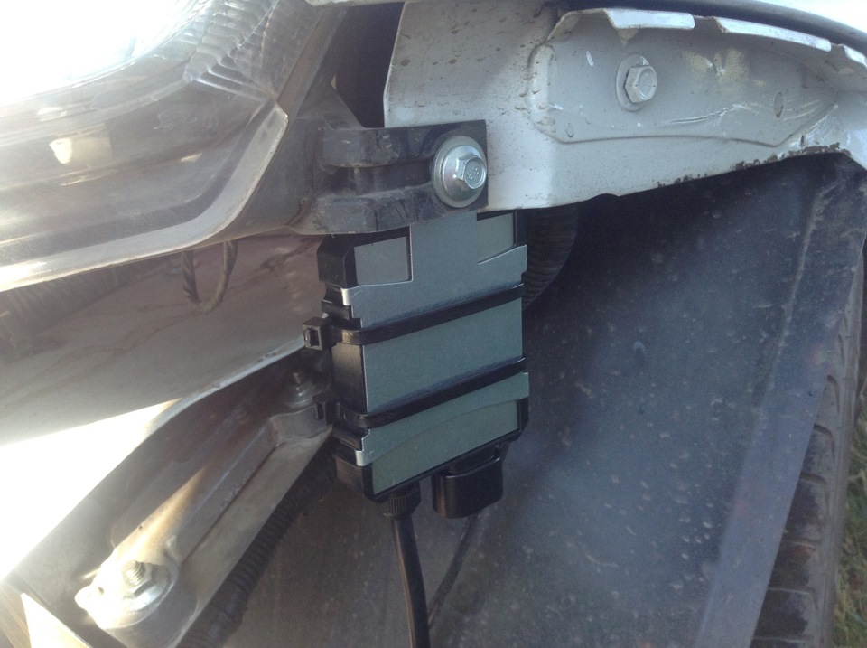 Установка ксенона в противотуманки. — Lada Гранта (1G), 1,6 л, 2014 ...