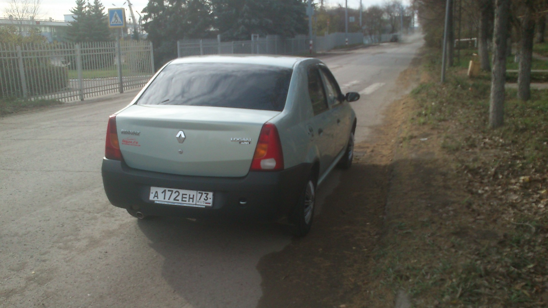 Renault Logan (1G) 1.4 бензиновый 2005 | 1.4 Спанч Боб на DRIVE2