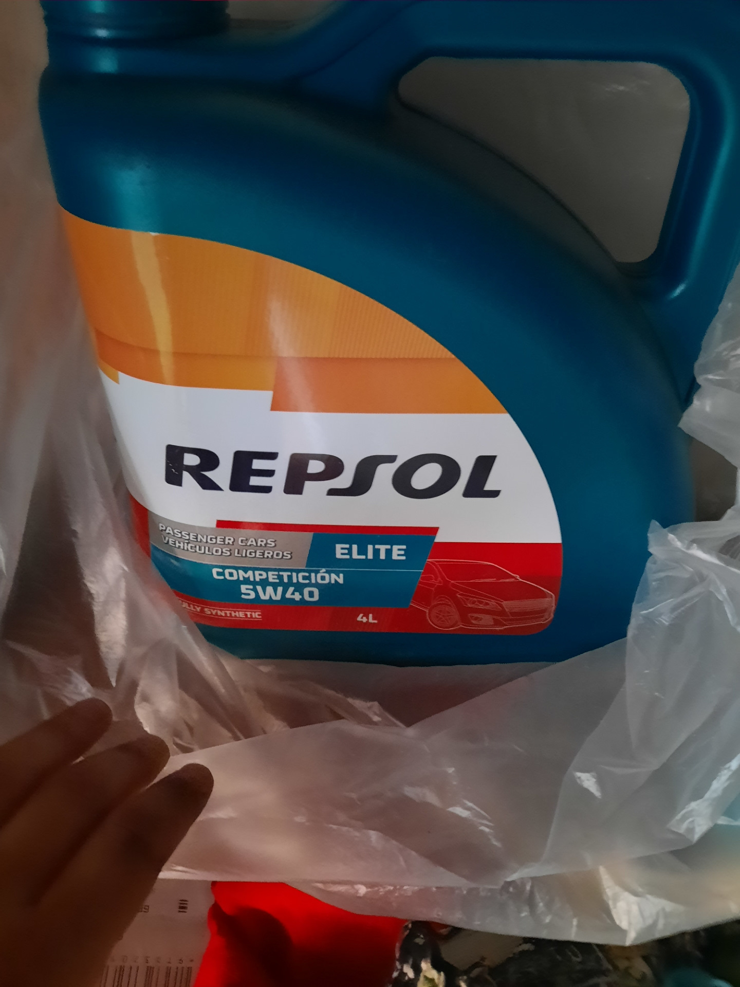 Repsol 5w40.