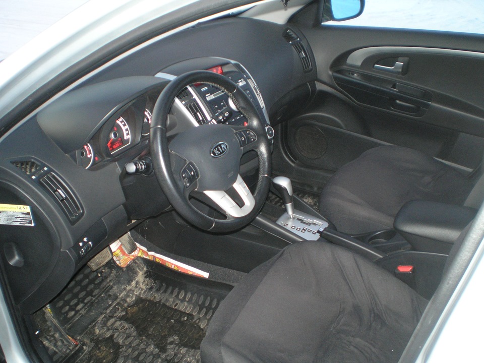 Kia Ceed РєСѓРїРµ 2009