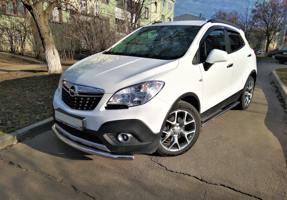 Опель мокка замок. Опель Мокка отзывы. Mokka отзывы. Opel Mokka 1.8 отзывы. Опель Мокка механика отзывы.