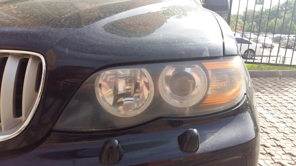 Поменял фары с галогенок на ксенон — BMW X5 (E53), 3 л, 2005 года ...