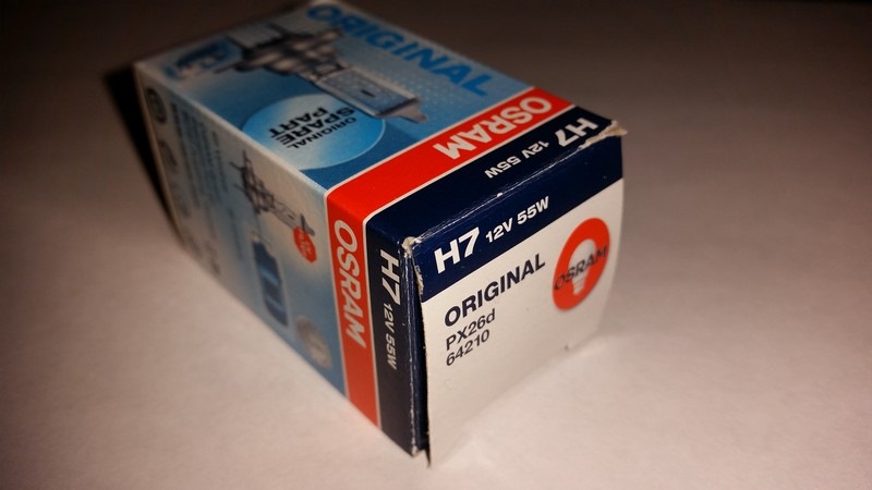 замена статической лампы адаптивного освещения (H7) — Volkswagen Tiguan ...