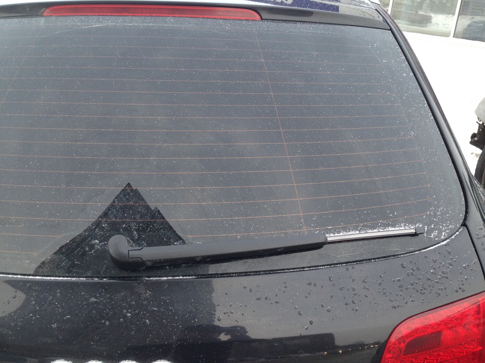 Замена заднего дворника — Audi Allroad (C6), 3 л, 2008 года | тюнинг ...