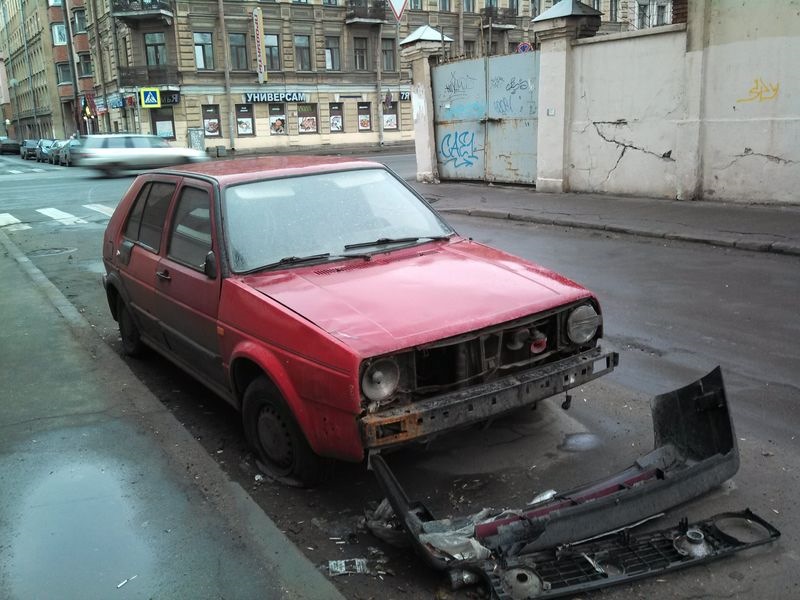 Брошенные автомобили в санкт петербурге