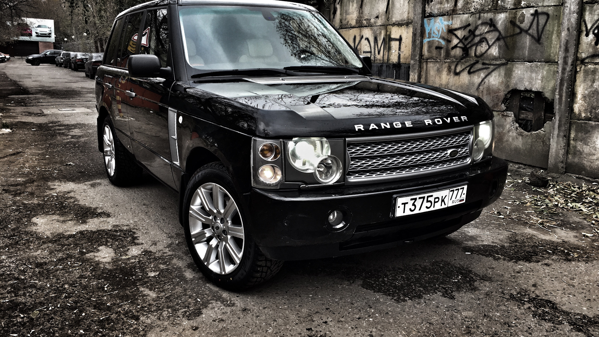 Land Rover Range Rover (3G) 4.4 бензиновый 2004 | У него нет конкурентов!  на DRIVE2