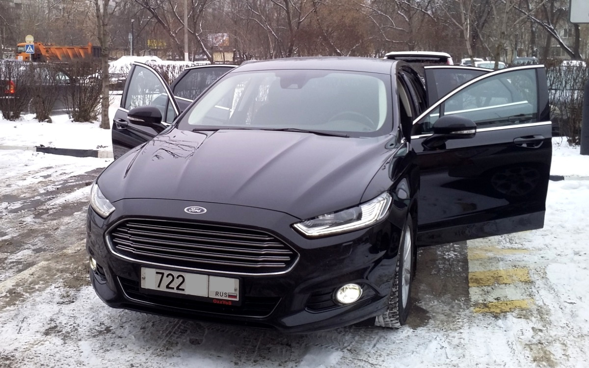 Ford Mondeo 5 черный зима ночь