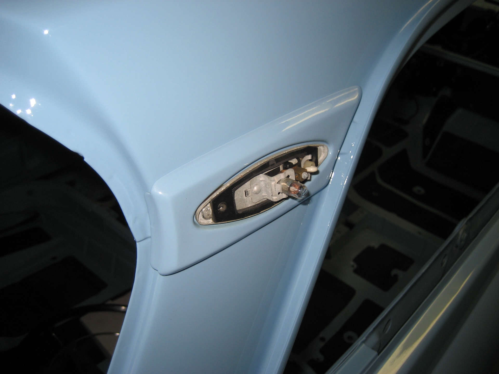 Сборка продолжается, проводка, фары… — Москвич 412, 1,5 л, 1973 года ...