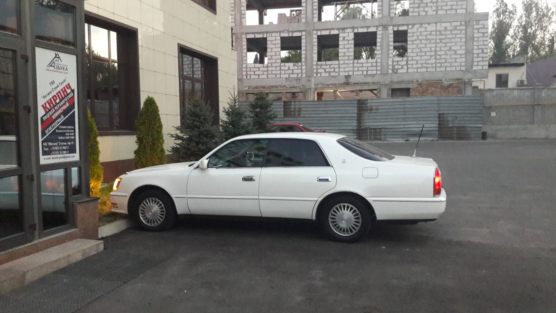 Toyota Crown Majesta (S150) 3.0 бензиновый 1995 | JDM Lincoln для адвоката  на DRIVE2