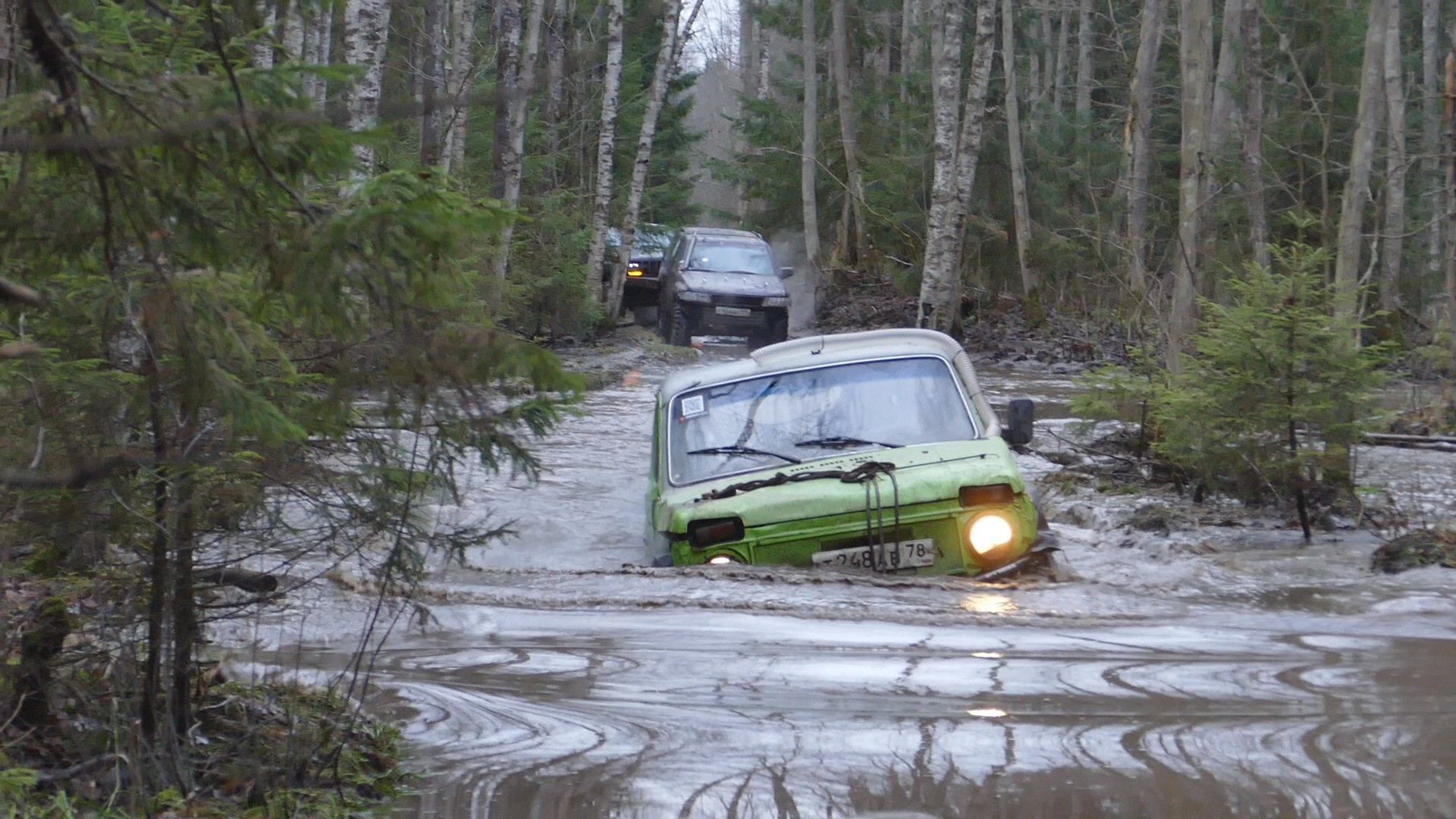 Нива зеленка комбат Крю