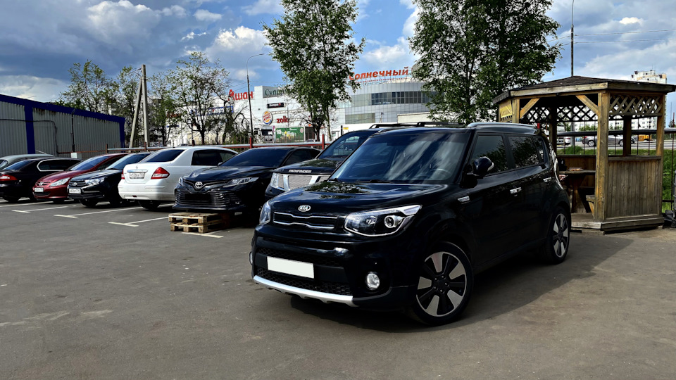 #17. Замена задних тормозных колодок — KIA Soul (2G), 2 л, 2018 года ...