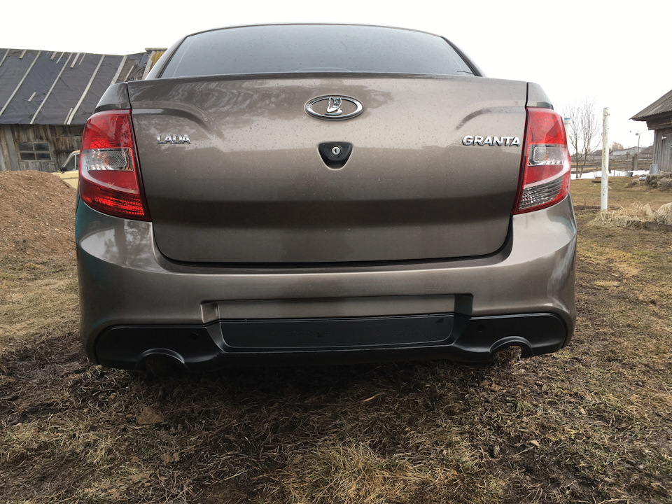 Задний бампер Гранта спорт — Lada Гранта (1G), 1,1 л, 2018 года ...