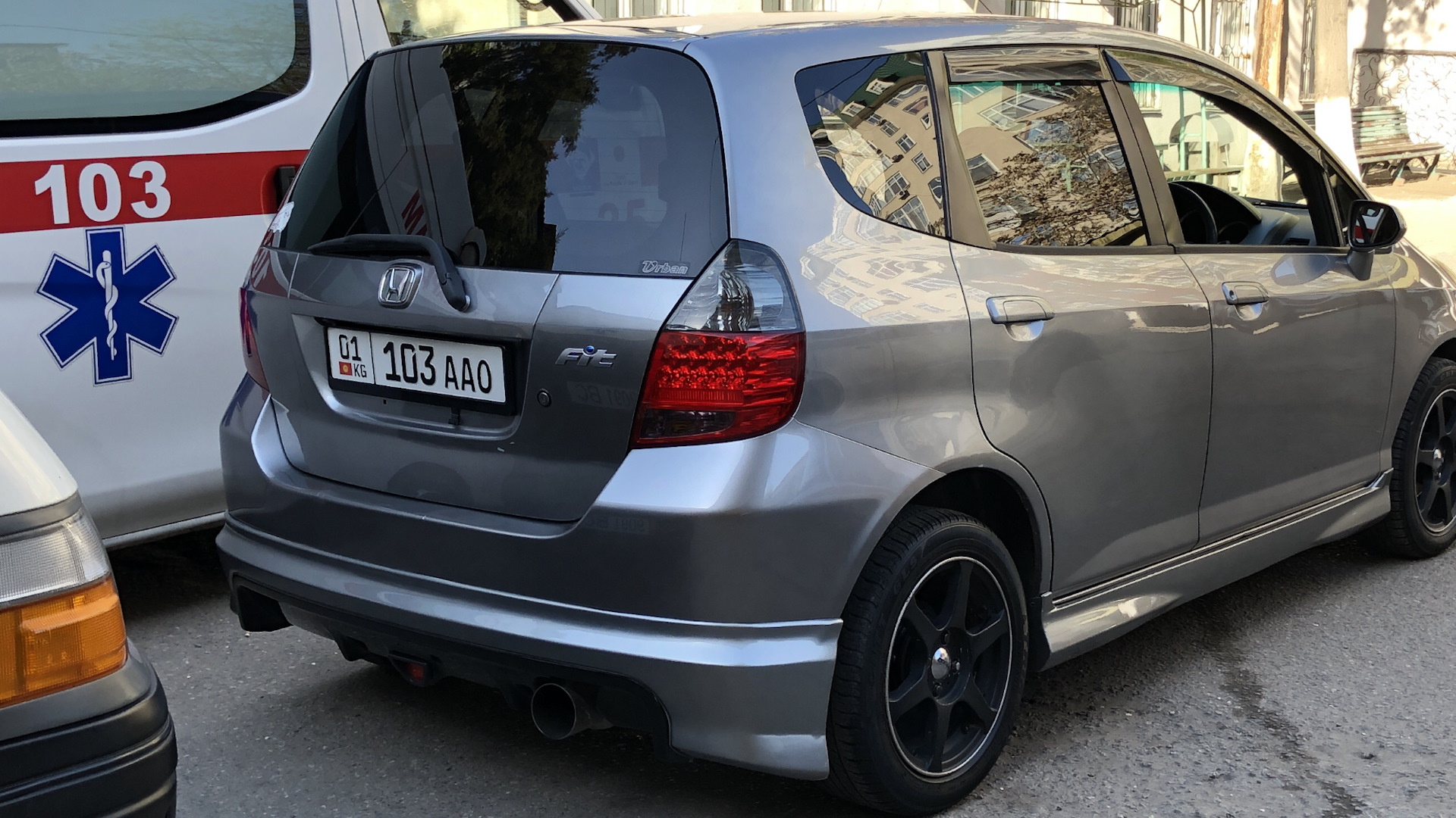 Honda Fit (1G) 1.5 бензиновый 2003 | 1.5 _3.14здюк_ на DRIVE2