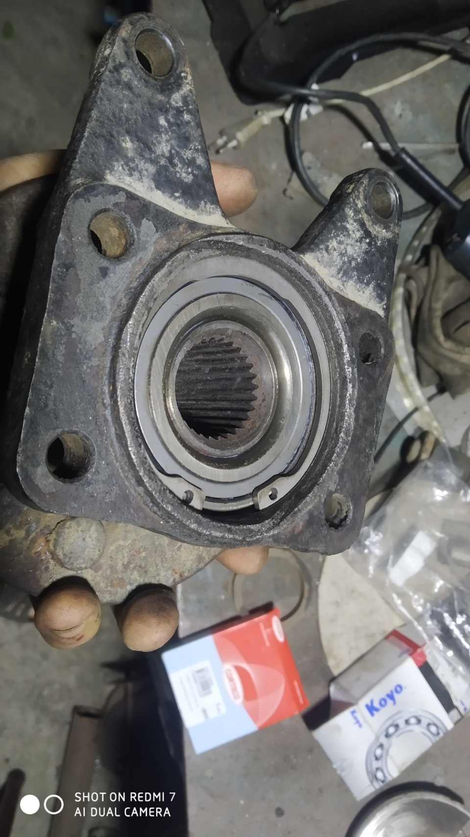 Переделка подшипника задней ступици — Ford Sierra, 1,6 л, 1990 года ...