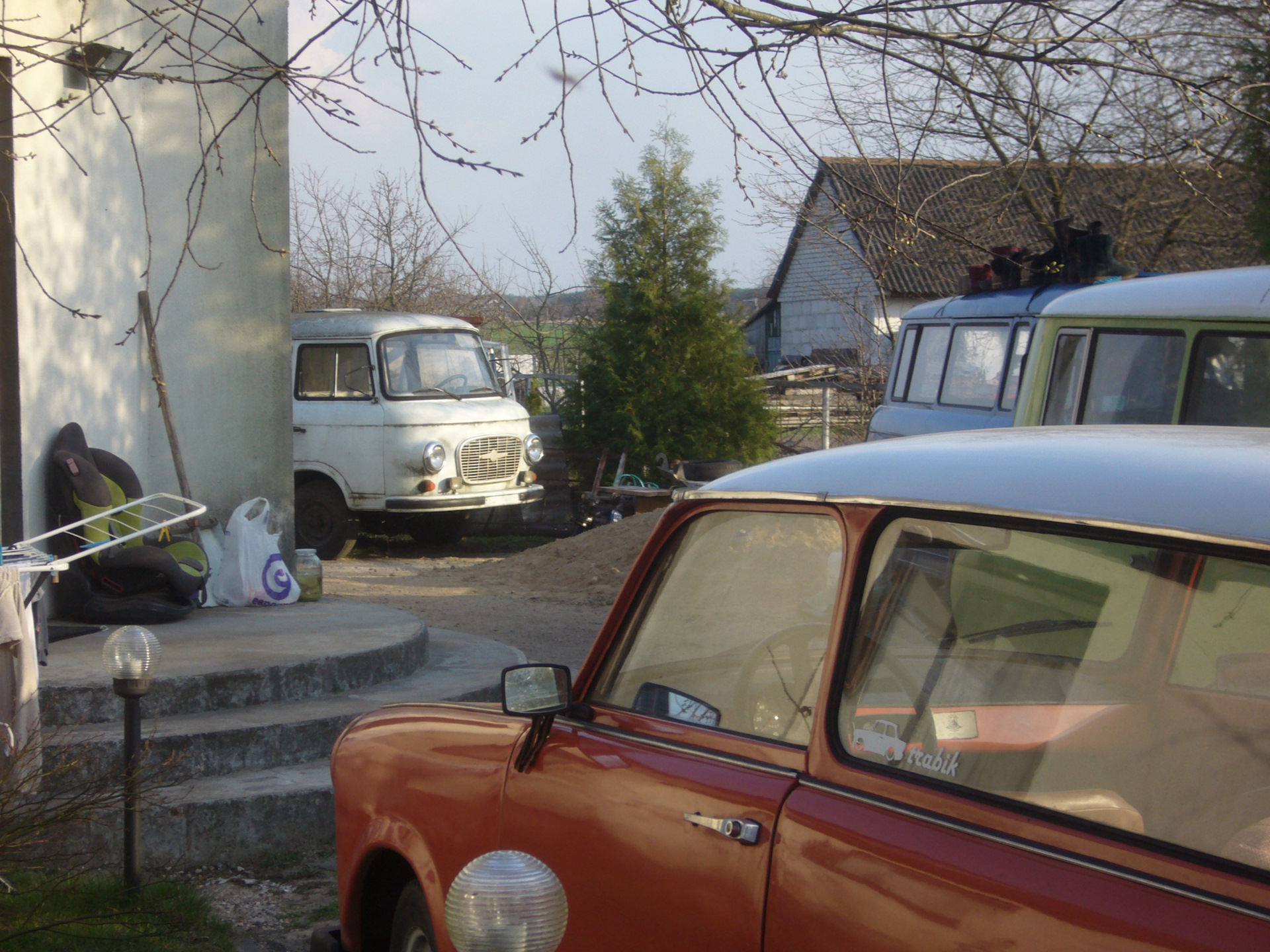 Три товарища. Не Эрих, не Мария, не Ремарк. — Barkas B1000, 1,8 л, 1970  года | просто так | DRIVE2