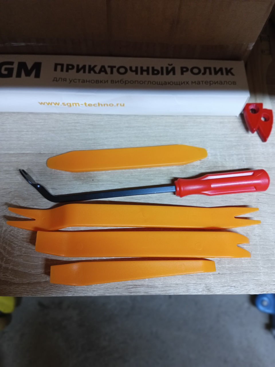 Приблуды для снятия обшивки дверей — Haval Jolion