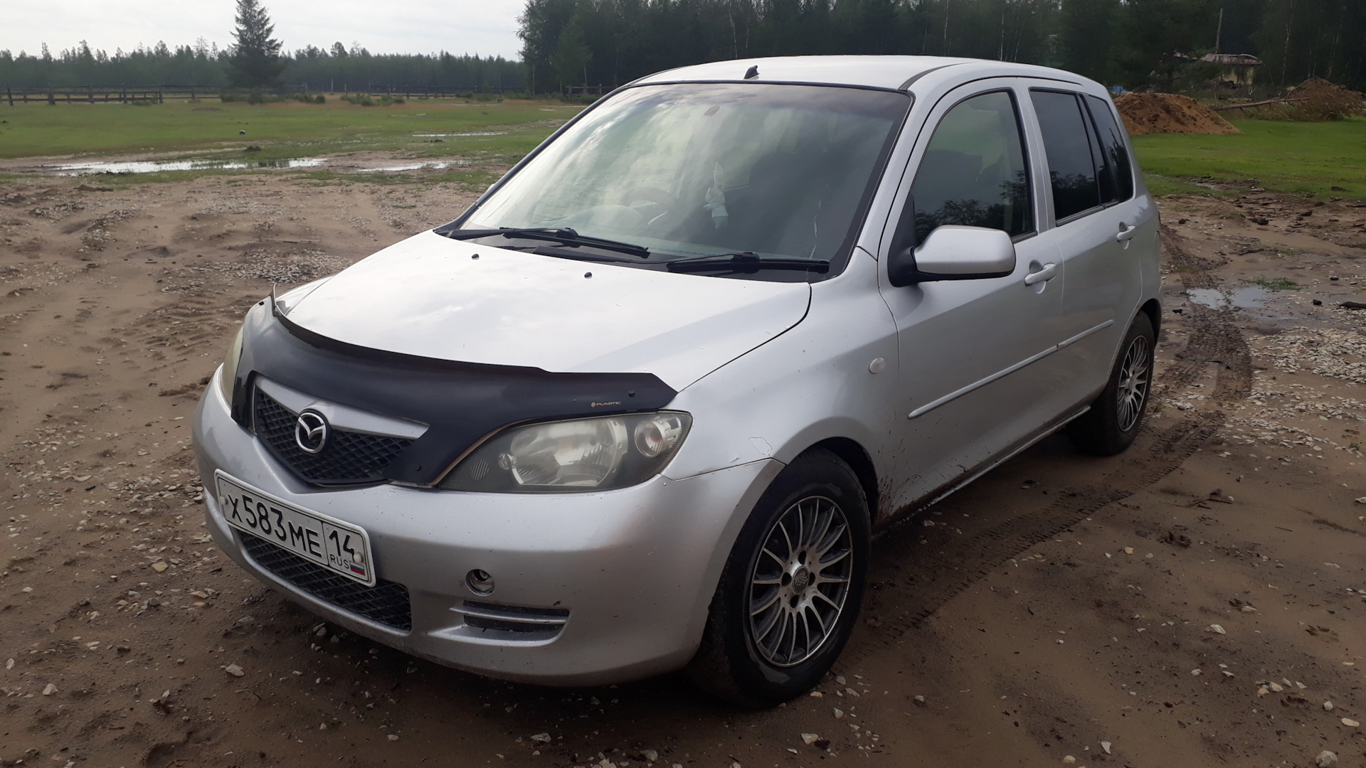 Mazda Demio (2G) 1.3 бензиновый 2004 | на DRIVE2