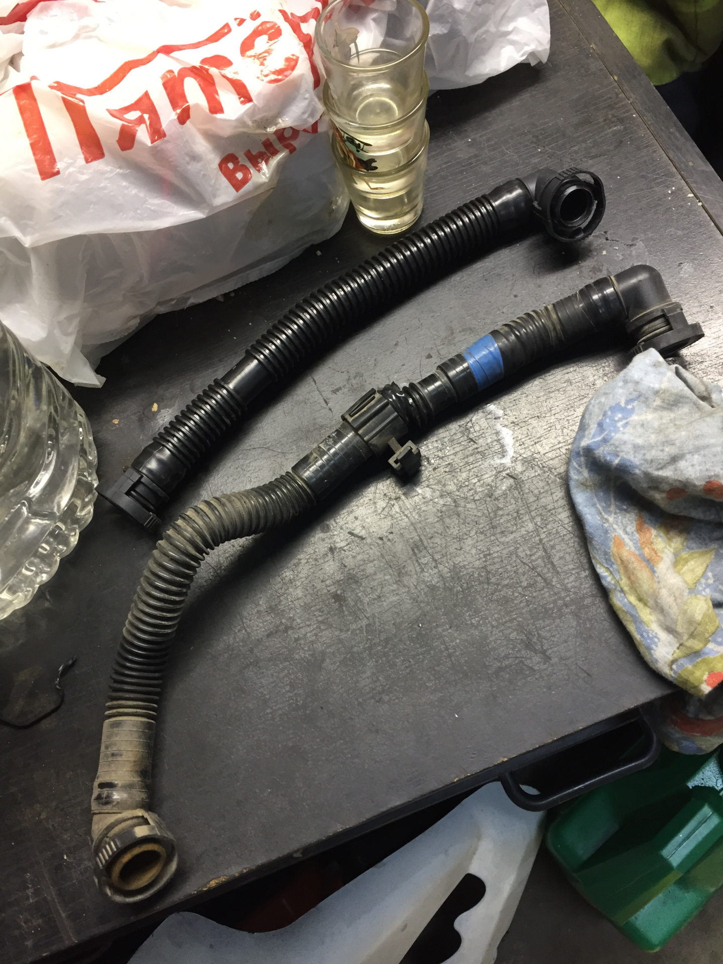 Куплю Патрубок Впускного Коллектора — Volkswagen Golf Mk4, 2 л, 2001 ...