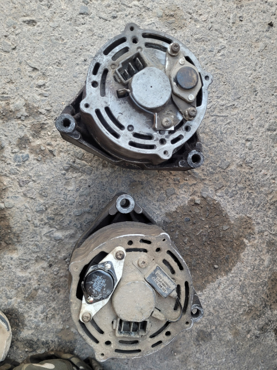 Не работает заряд от генератора w124 — DRIVE2