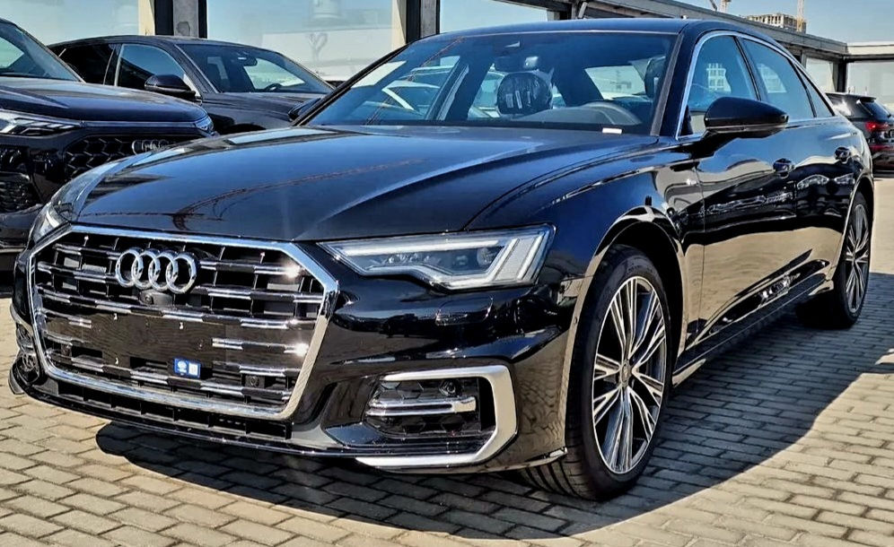 245 лс. Audi a6 long Китай. Ауди AG a6 Limousine. A6 Limousine quattro 3.0 v6 tfsi245 КВТ S Tronic. A6 Limousine 40 TFSI r4