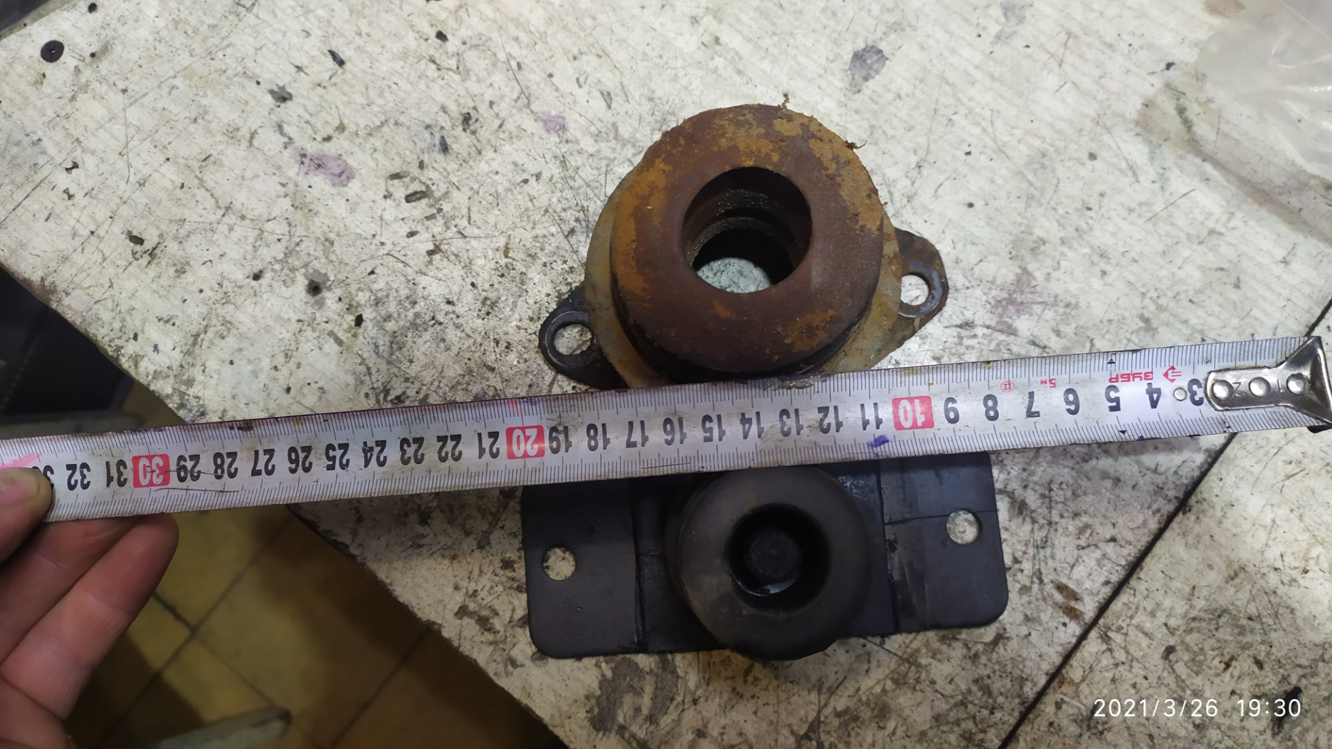 Отбойники заднего моста — KIA Sorento (1G), 2,5 л, 2007 года | своими ...