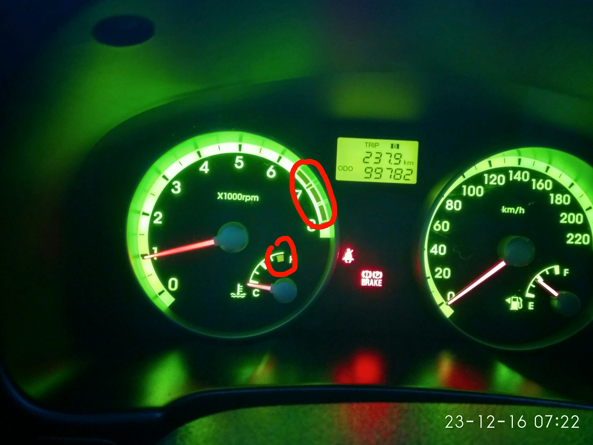 Accent 2007 приборная панель. Электронная панель на хендай акцент. Диммер приборной панели акцент. Не горит панель акцент. Не горит панель акцент.