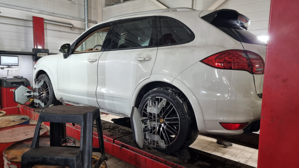 Что то гремит в подвеске — Porsche Cayenne (2G) 958, 3 л, 2011 года ...