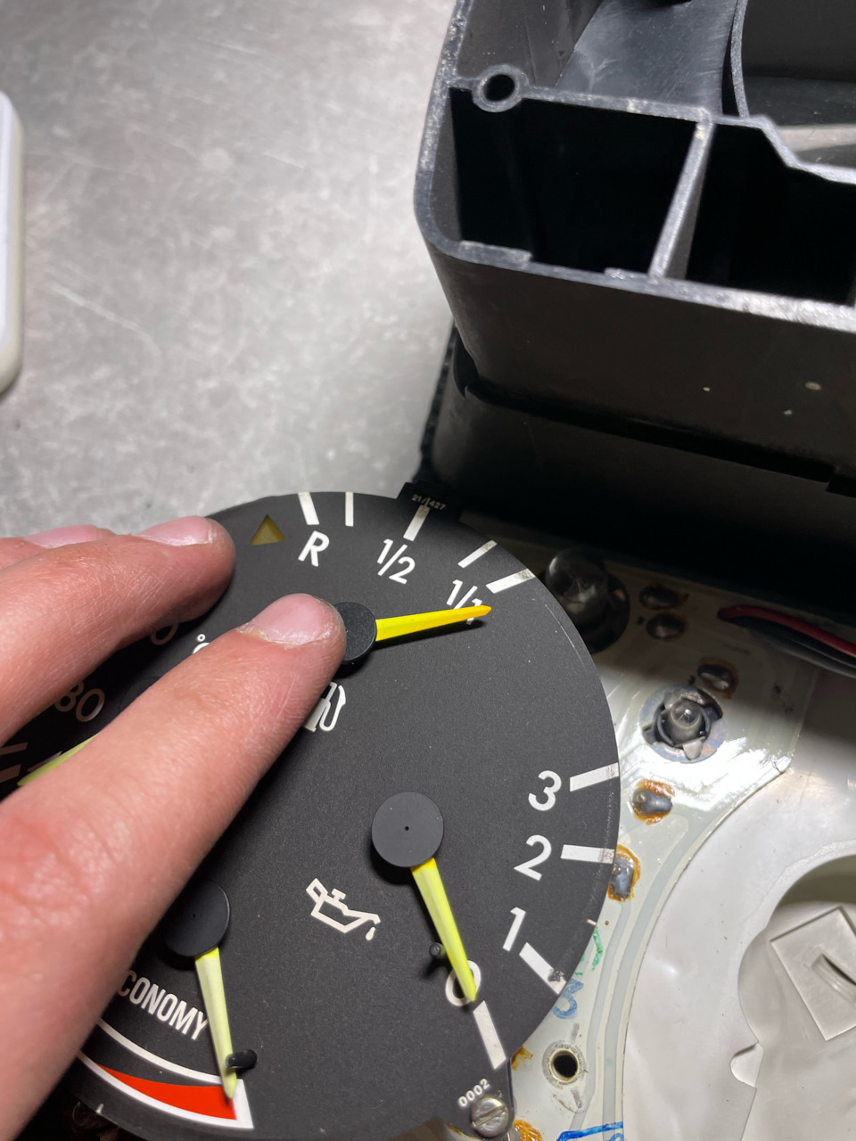 хотелось бы — Mercedes-Benz E-Class (W124)