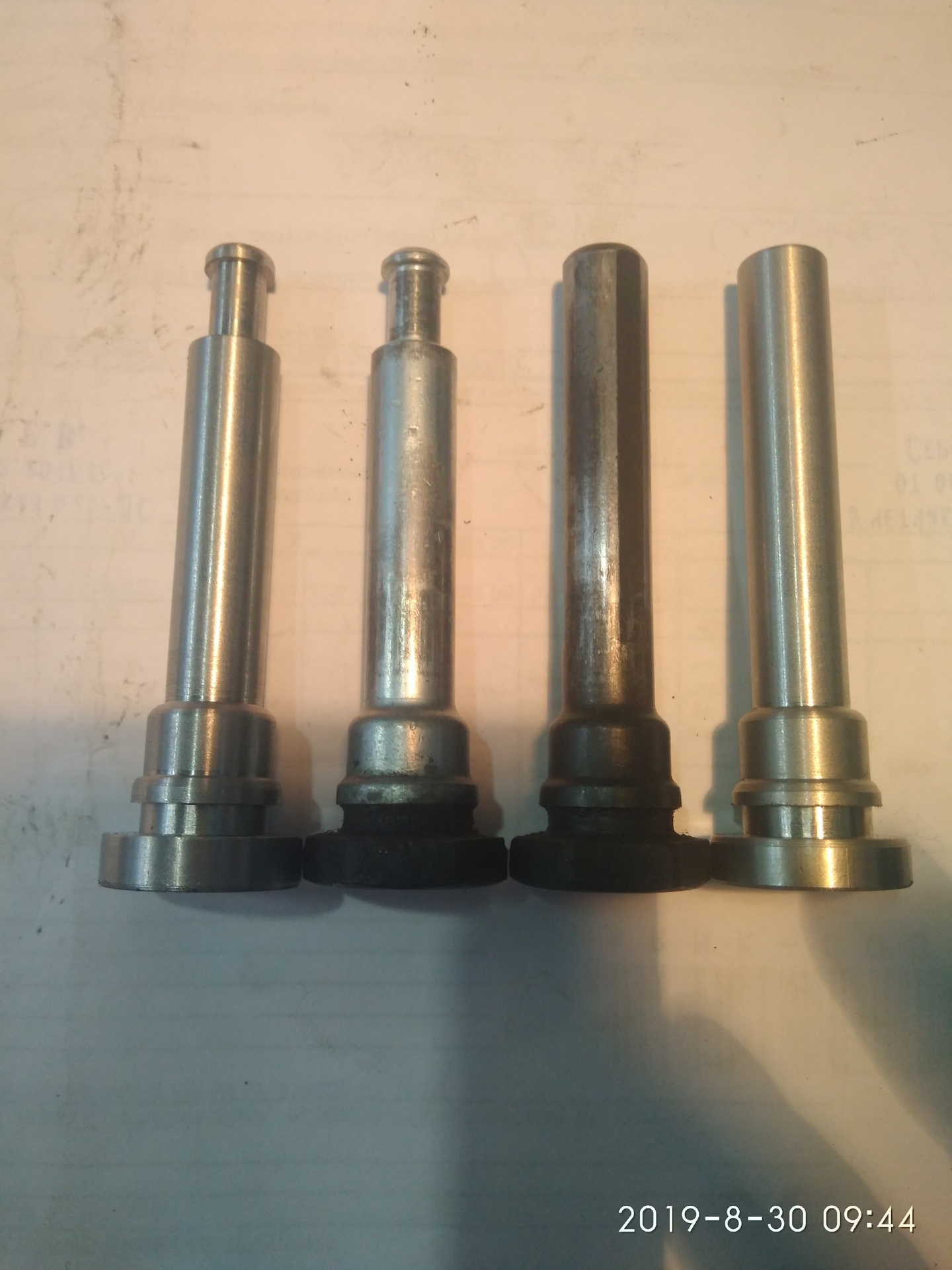 суппорт нержавейка. поршень тормозного суппорта из нержавейки паджеро спорт. поршни суппорта nissan y61. тормозные поршни из нержавейки для паджеро спорт 2. комплект поршней нержавейка на суппорта паджеро спорт 1.