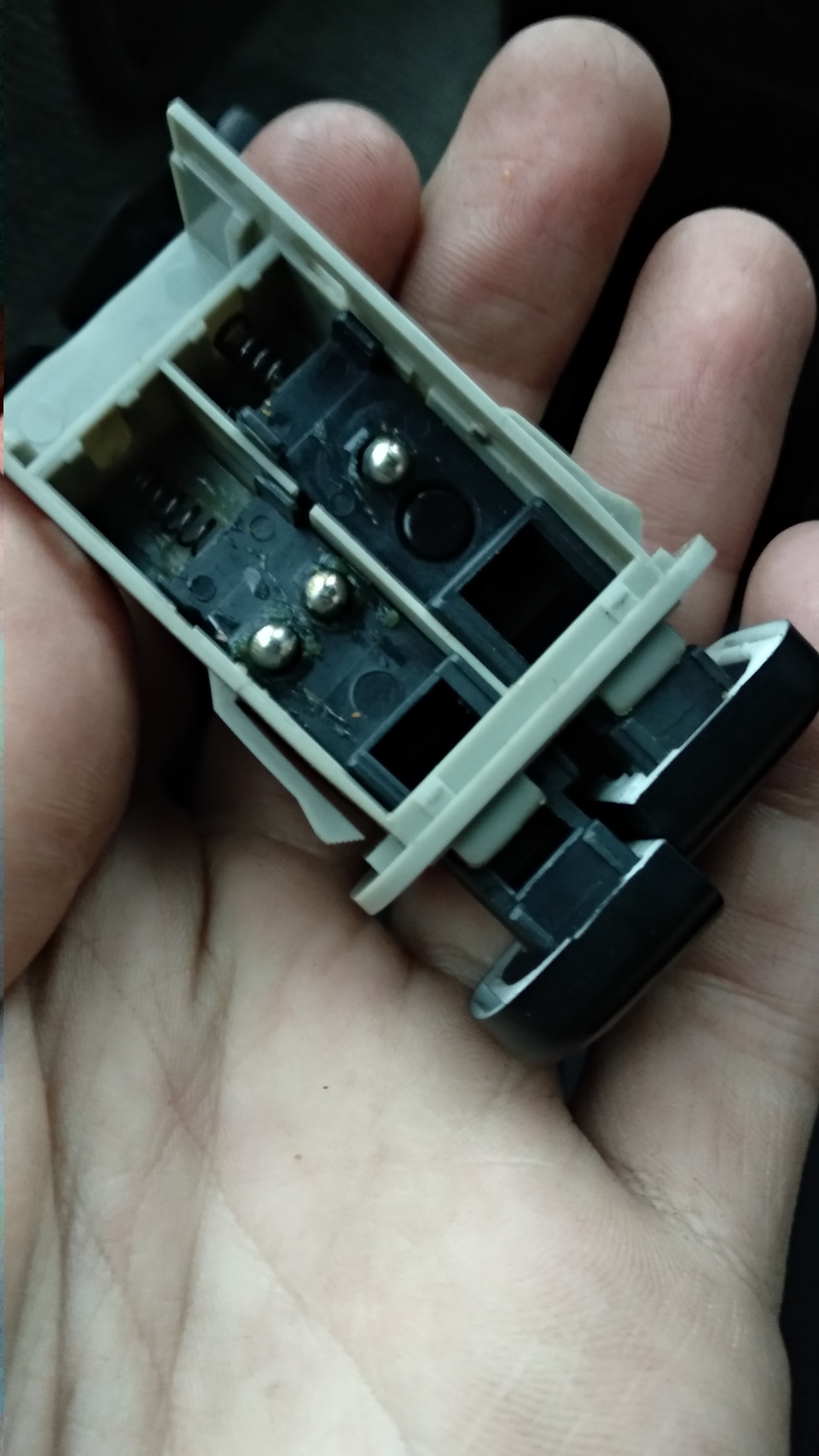 Фото в бортжурнале KIA Sportage (1G)