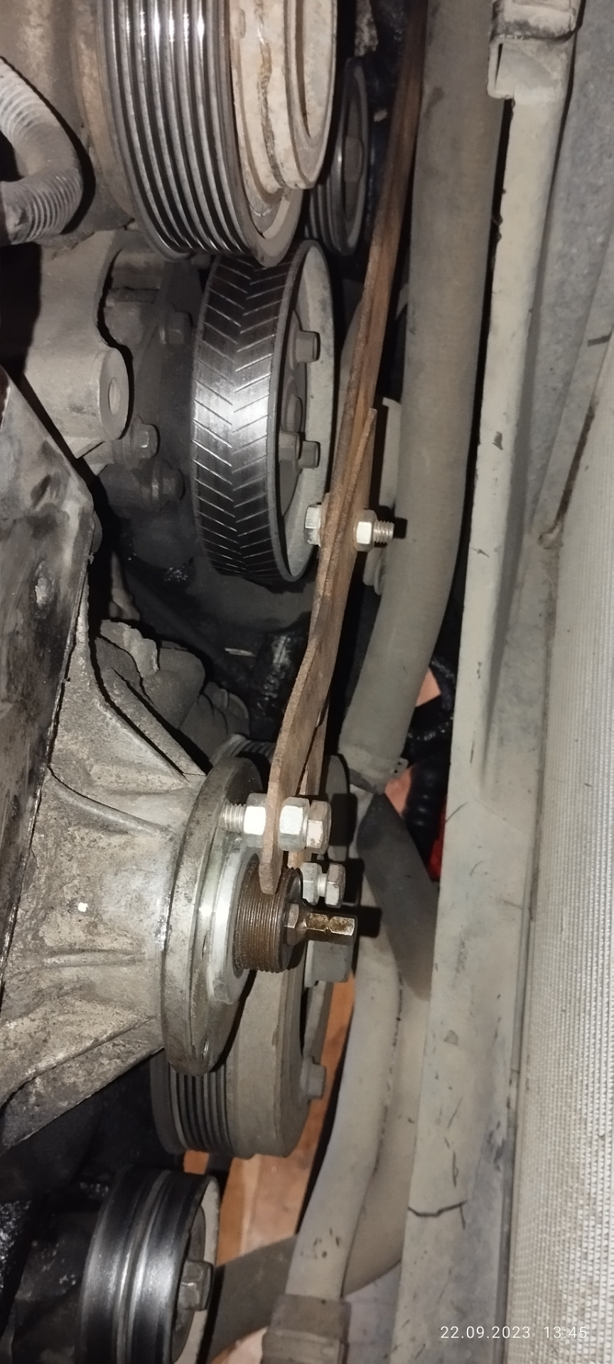 Замена подшипника вискомуфты и замена масла и фильтров. — Land Rover ...