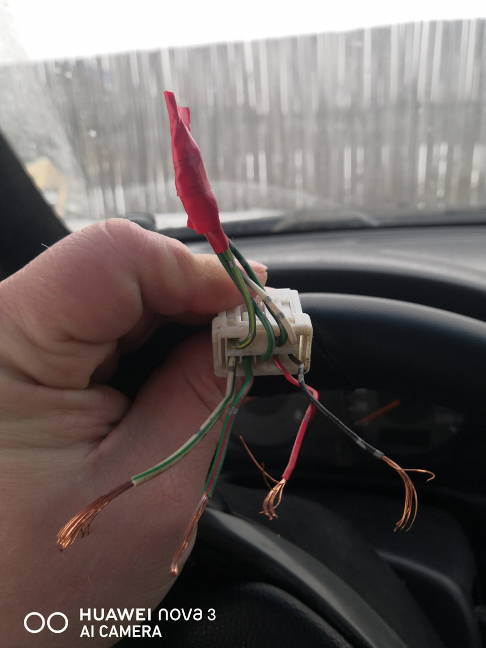 Подключение кнопки аварийки от n16 — Nissan Almera Classic (B10), 1,6 л ...