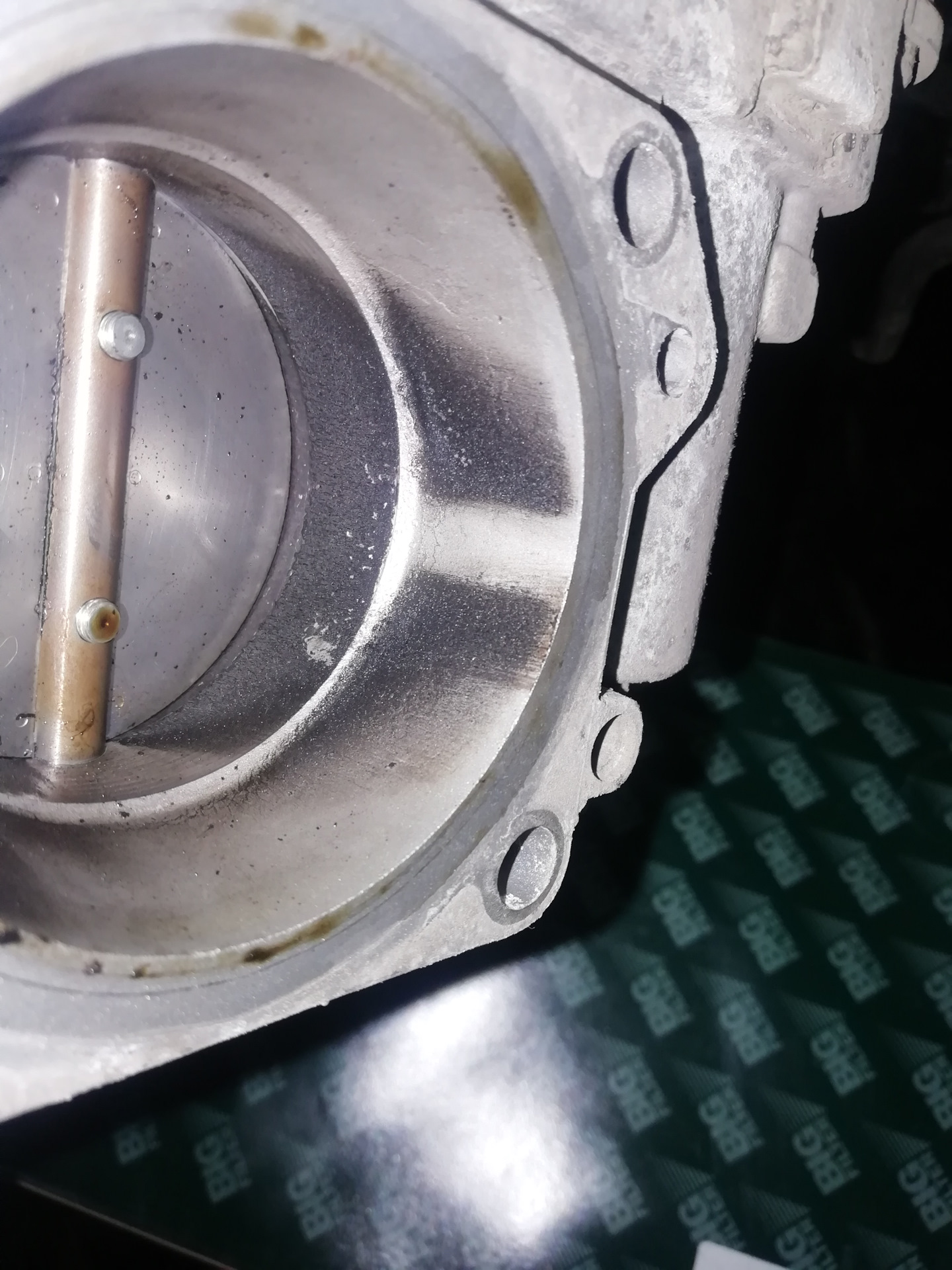 ТО26_247655 и чистка дроссельной заслонки — Volkswagen Polo Sedan, 1,6 ...