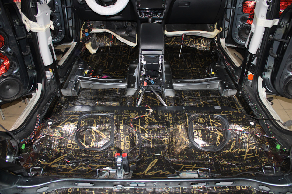 Как зашумить Skoda Octavia 2017, чтобы в салоне стало тише? — STP ...