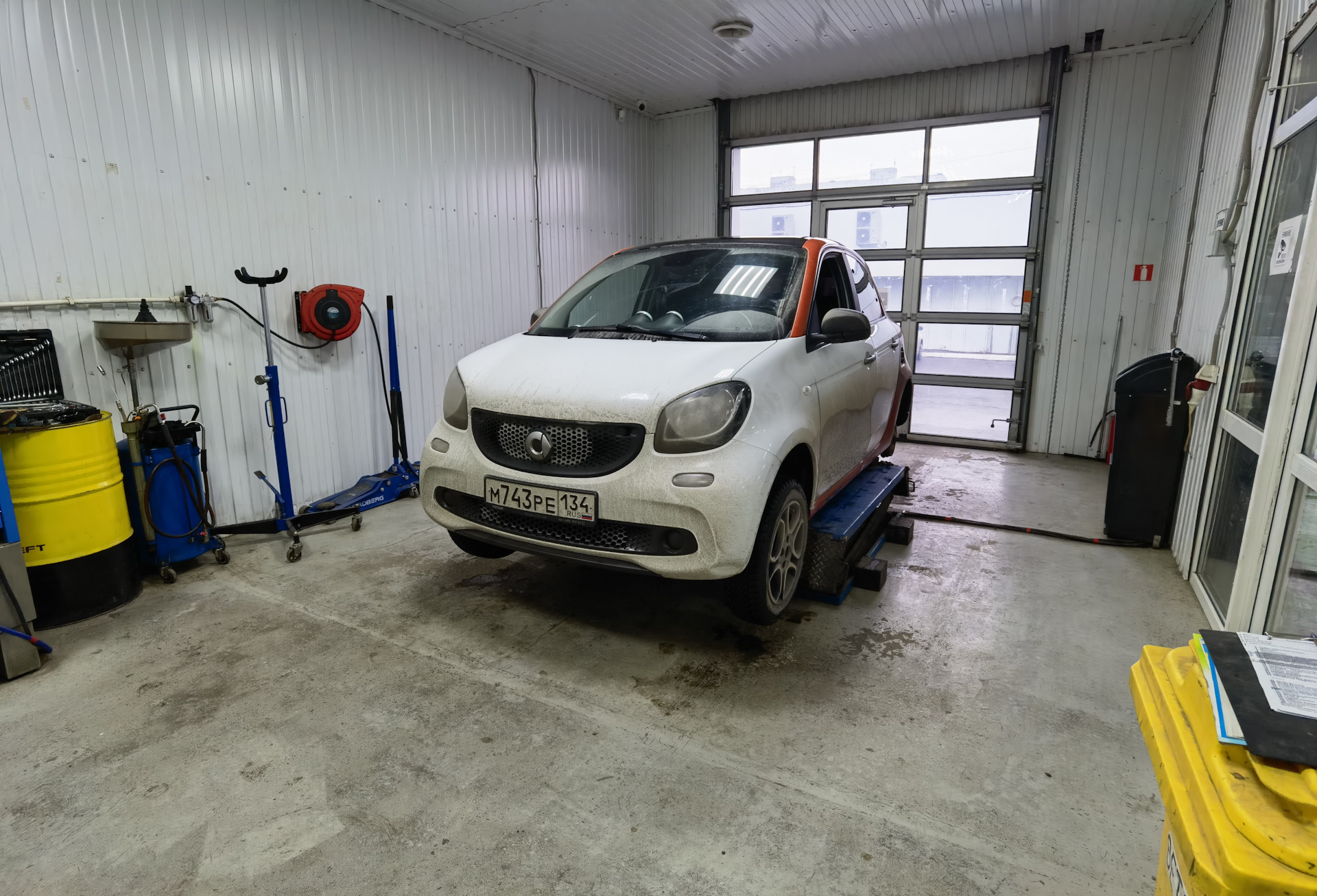 Базовое ТО. Подготовка к дальней поездке. — Smart forfour (2G), 1 л, 2016  года | плановое ТО | DRIVE2