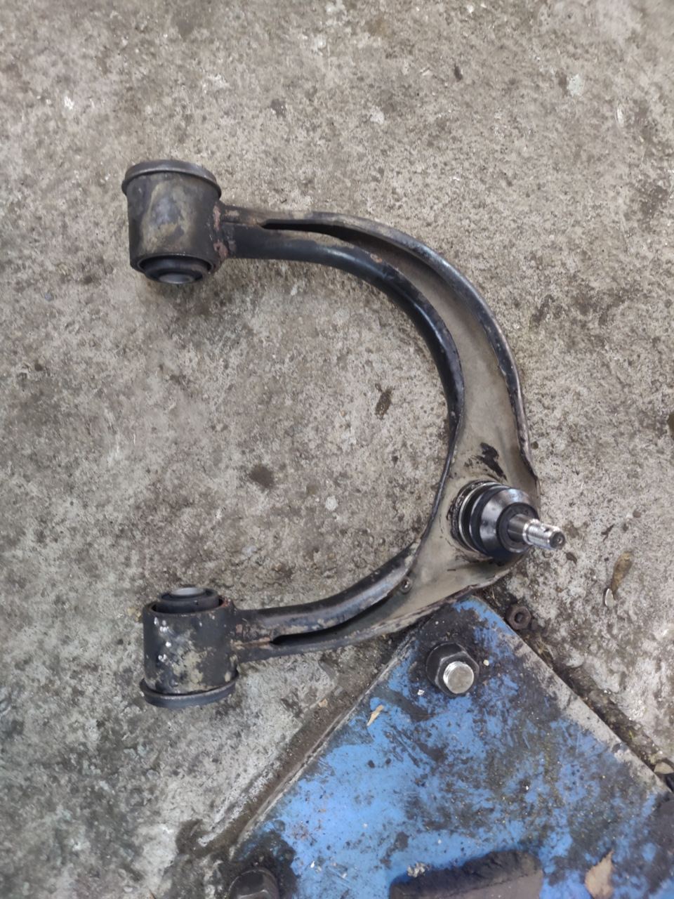 Фото в бортжурнале Toyota Land Cruiser Prado 150-series