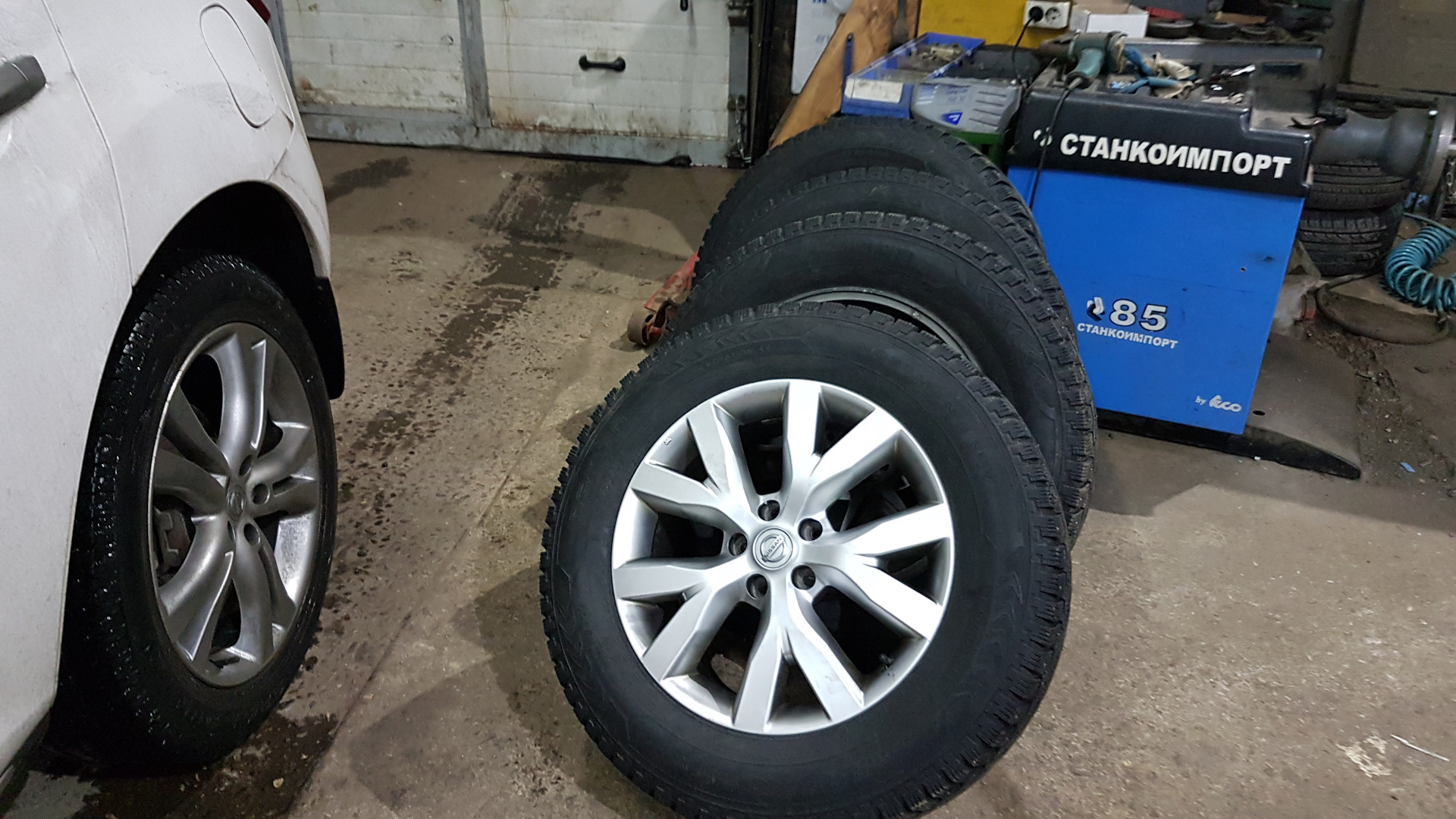 Nokian nordman 235 55 r18. 20 Е колеса Ниссан. Зимние шины Toyo. Резина 265 на 60 Эр 18 для Ниссан Мурано.