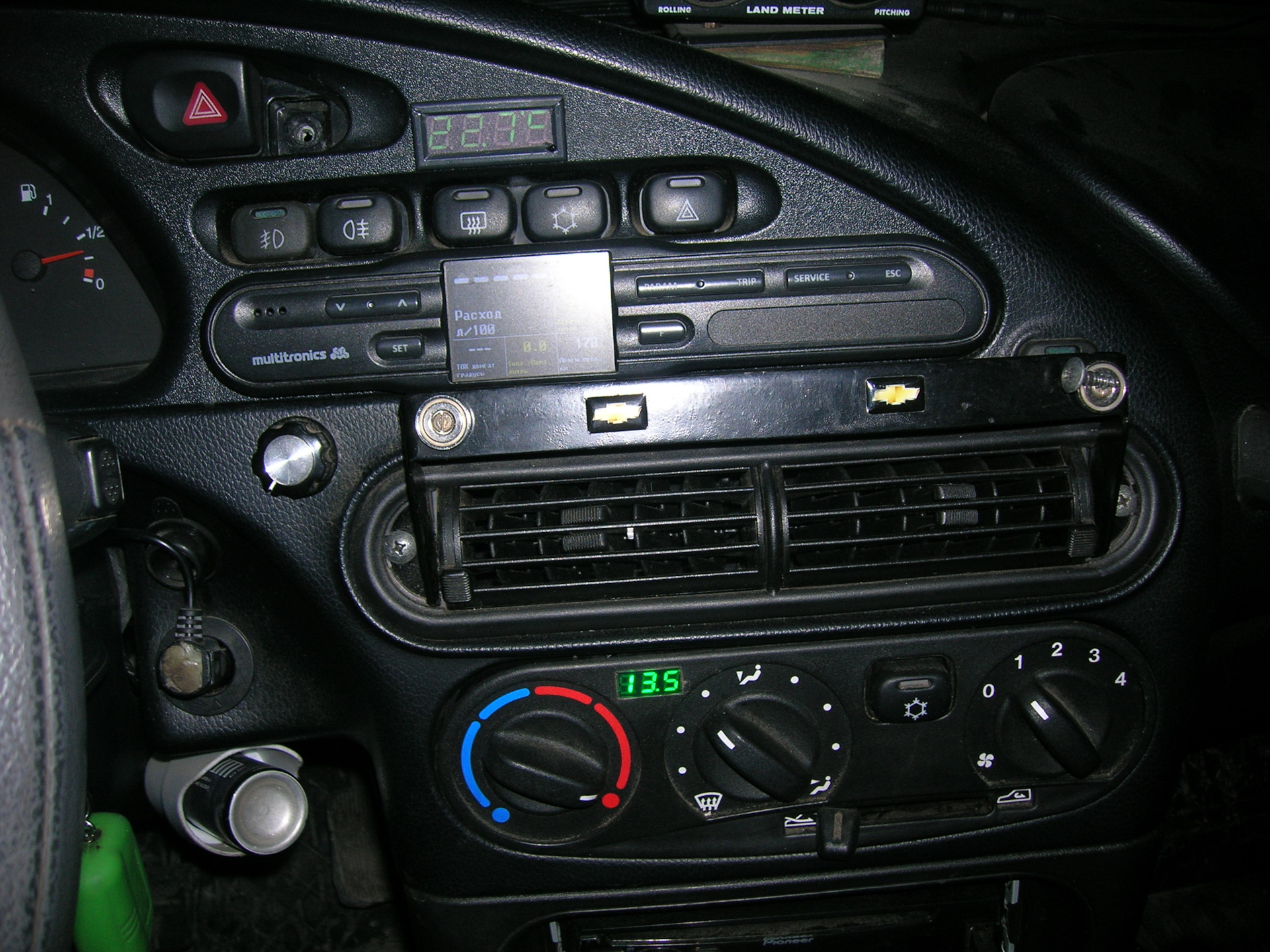 Конденсаторы в помощь аккумулятору — 3 — Chevrolet Niva GLX, 1,7 л ...