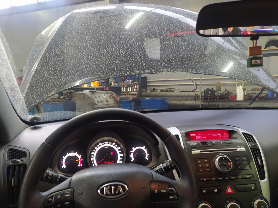 Замена антифриза аппаратной заменой и дозаправка фриона! — KIA Ceed (1G ...